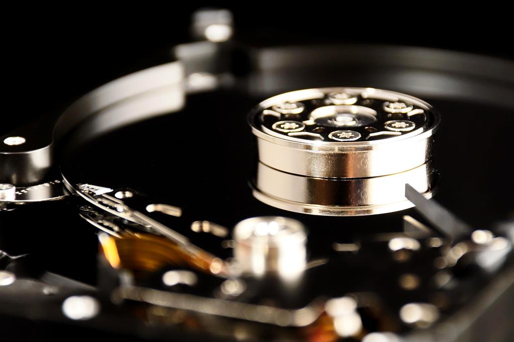 Modern smartphone displaying storage optimization interface